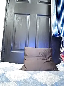 meenu_baby's cam snapshot