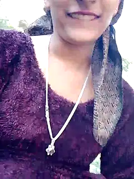 bold-couple's cam snapshot