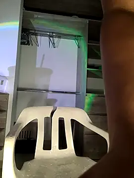 keylafisher_'s cam snapshot