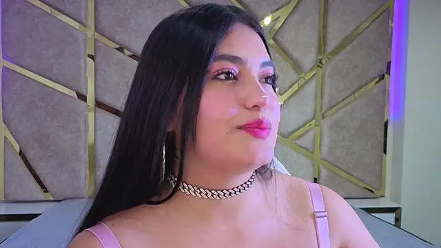 Frrreyaa's cam snapshot