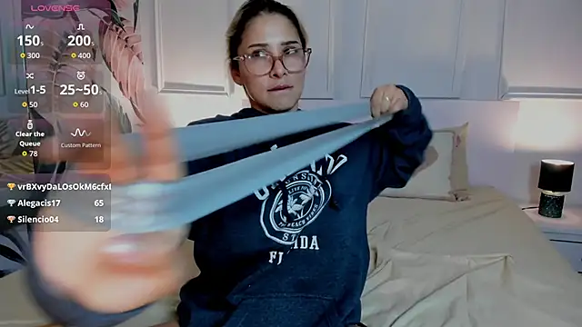 MissAllSunday_'s cam snapshot