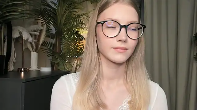 ChinBonnell's cam snapshot