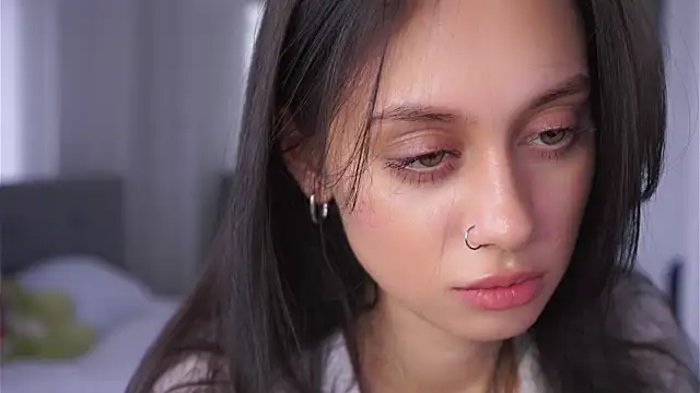 MarvisKuhIo's cam snapshot