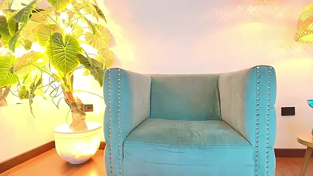 Khloe_Johnson18's cam snapshot