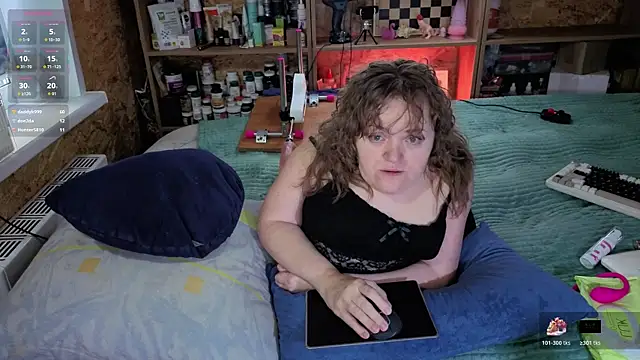 MiniNatalie's cam snapshot