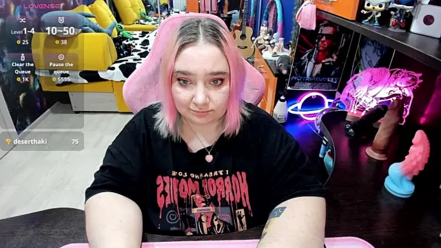 Softie_Sofy's cam snapshot