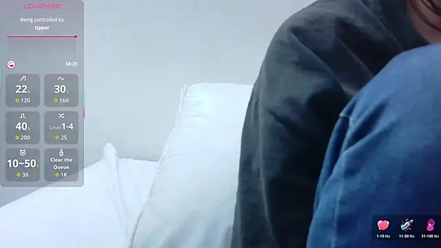 yourcuteneighbourr's cam snapshot