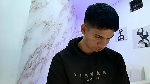 ANDRES_STUD's cam snapshot