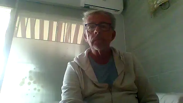 tuggy59's cam snapshot