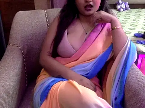 sweet-Divyaa's cam snapshot