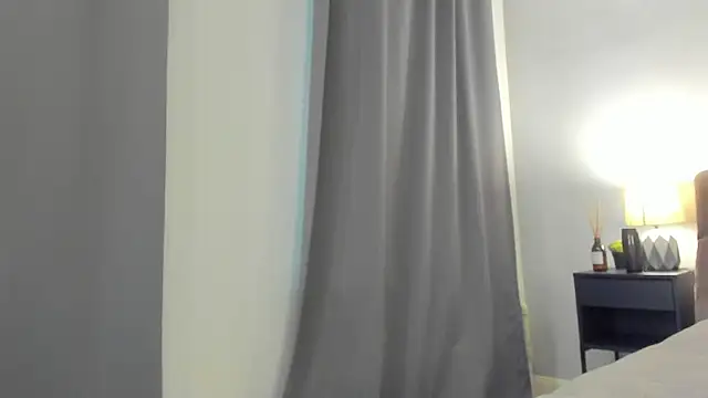 maddymidnight's cam snapshot