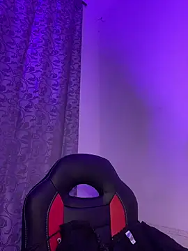 VIOLET_EF's cam snapshot