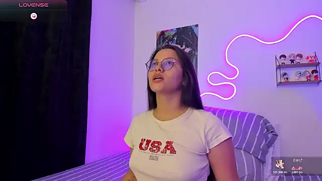 Dilan_and_Mia's cam snapshot