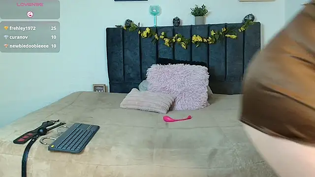 Samantha_evans41's cam snapshot