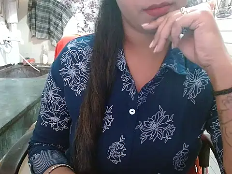 LovingPihu's web cam