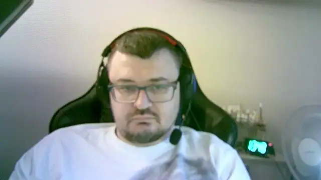 SirAbuser live sex cam