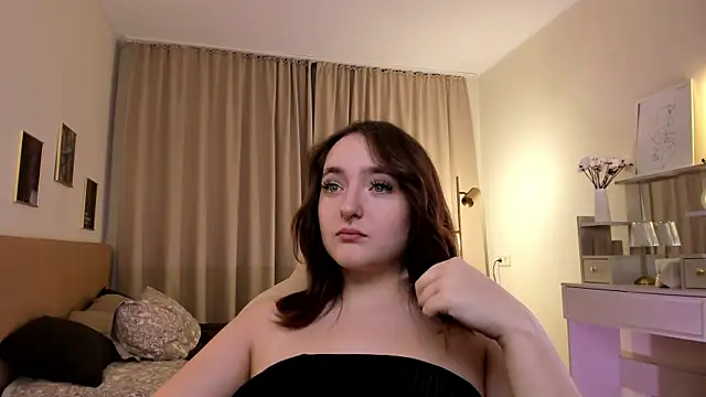 Kris_Loken's cam snapshot