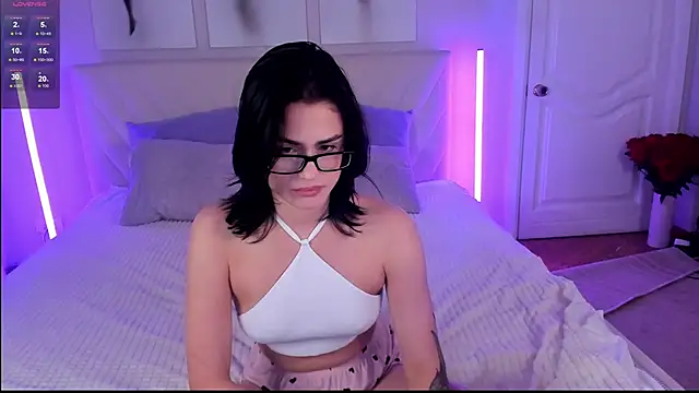 emilymee's cam snapshot