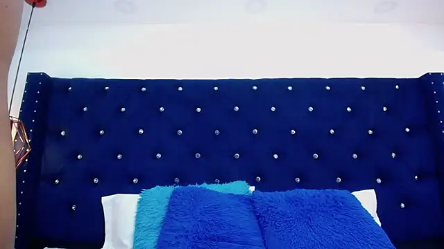 miss_aris's cam snapshot