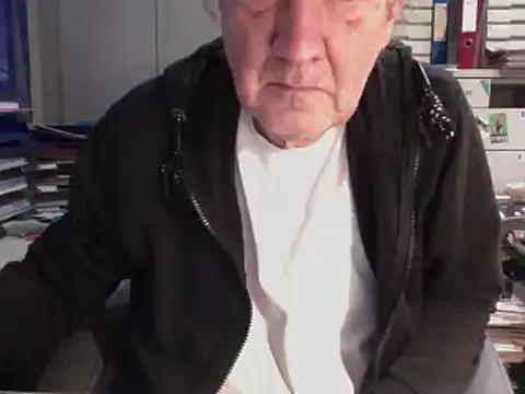 HMStraps01's cam snapshot