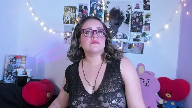 Rose_Hellen's cam snapshot