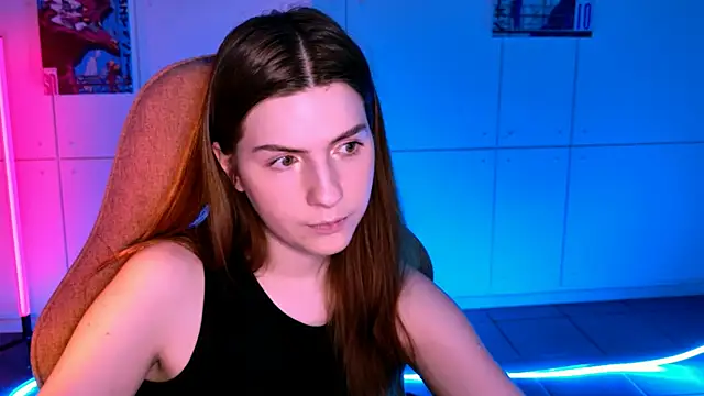 AliceCUNTach's cam snapshot