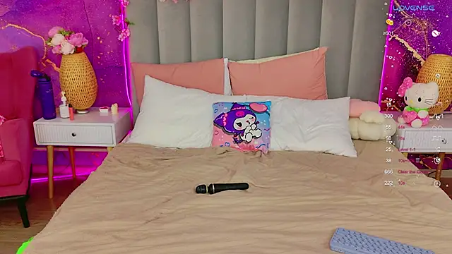 cold_blondie live sex cam