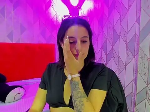 IsabellaRousset's cam snapshot