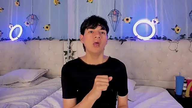 AleAurarashi live sex cam