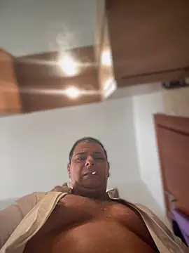 SecretlyDD's cam snapshot