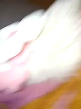 SexyPettiteDonna's cam snapshot