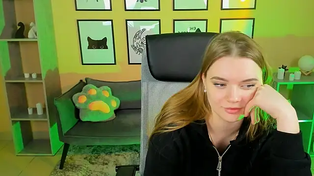 LisaMitchell's cam snapshot