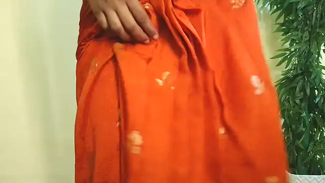 Mallu_Neelaanjanam's cam snapshot