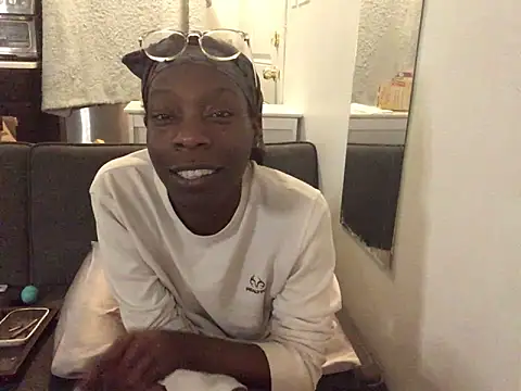 littyleesh1's cam snapshot