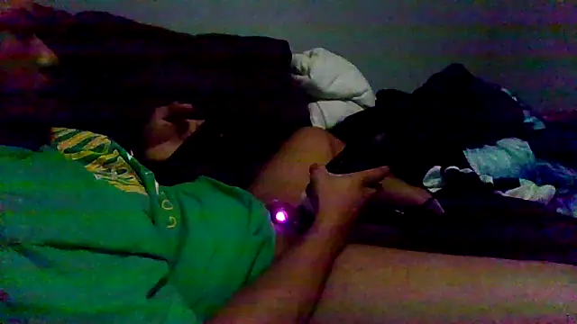 Creationmonster0 live sex cam