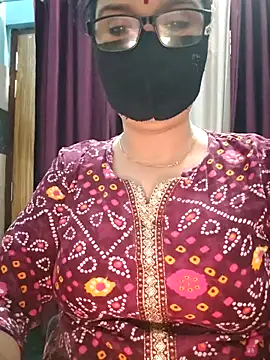 Aishwaryaa_69's cam snapshot