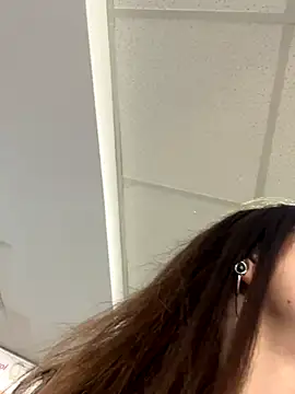 SashaBelle_'s cam snapshot