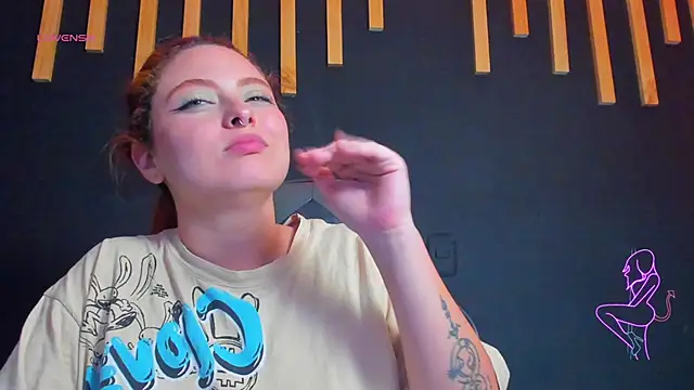 izyzys_baker's cam snapshot