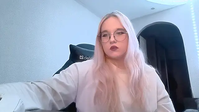 ArletteHals's cam snapshot