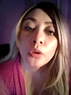 ELEINALONDON's cam snapshot