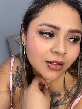 ashley-swift-'s cam snapshot