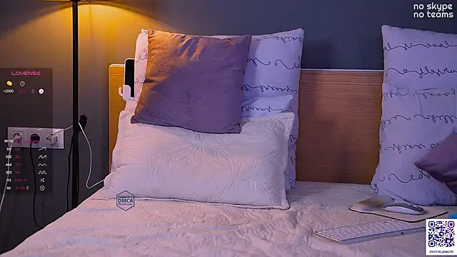 CottaDakota live sex cam