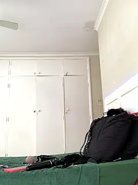 LuciousLips96 live sex cam