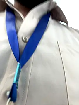 TigerOne19's cam snapshot