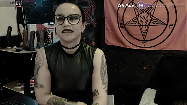 Evil_Queen_666's cam snapshot