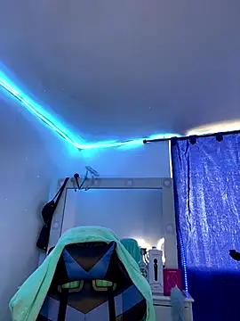 Luna_SofiaXX's cam snapshot