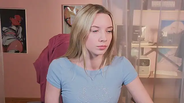 katt__y's cam snapshot