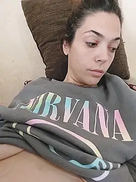 SheTheDeeevil's cam snapshot