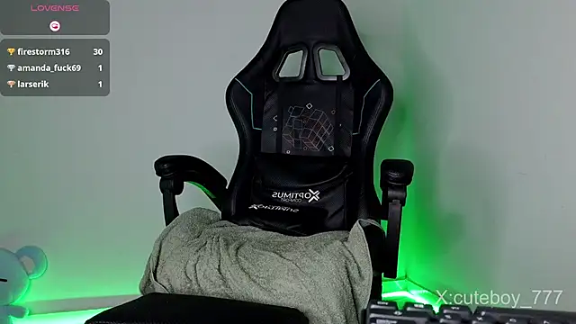 _Danny777's cam snapshot