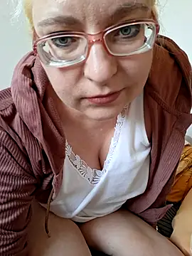 VikaKing's cam snapshot